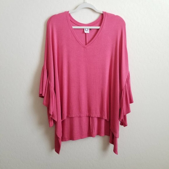 Anthro Akemi + Kin Capa Fluttered V-Neck Tunic S - Picture 1 of 5